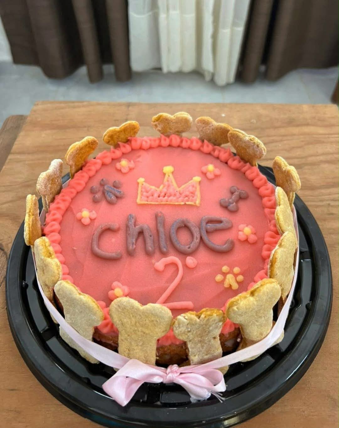 Pastel Chloe Corona